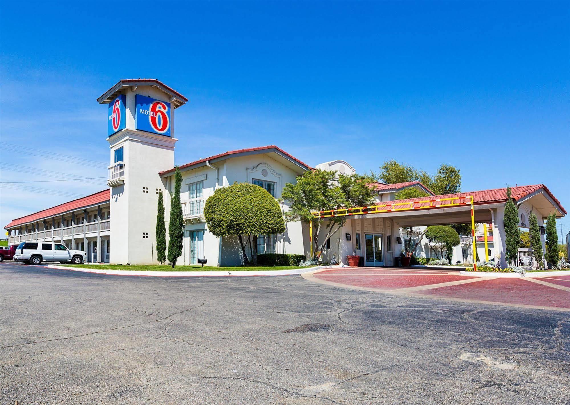 Motel 6-Dallas, Tx - Market Center Exterior foto